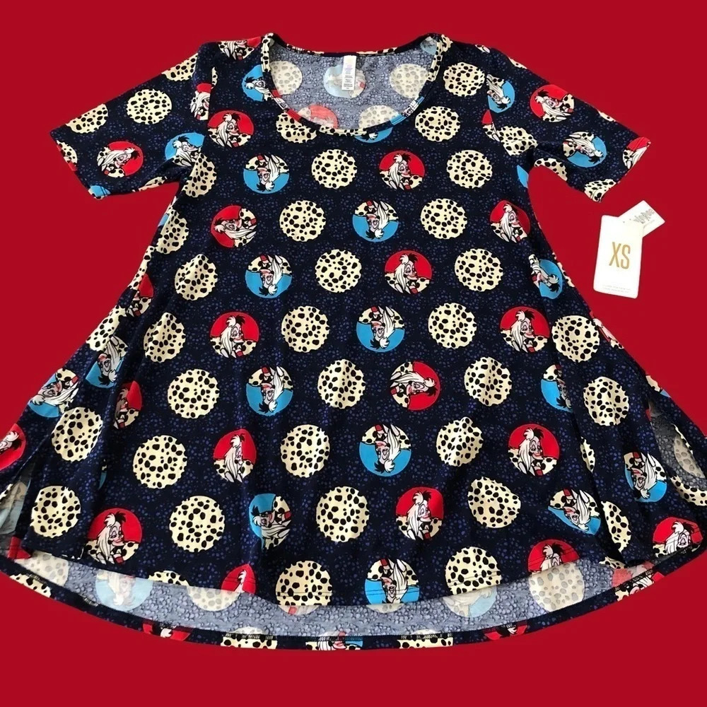 NWT LuLaRoe‎ XS Perfect T Disney Cruella Deville 101 Dalmatians Polka Dot Tunic